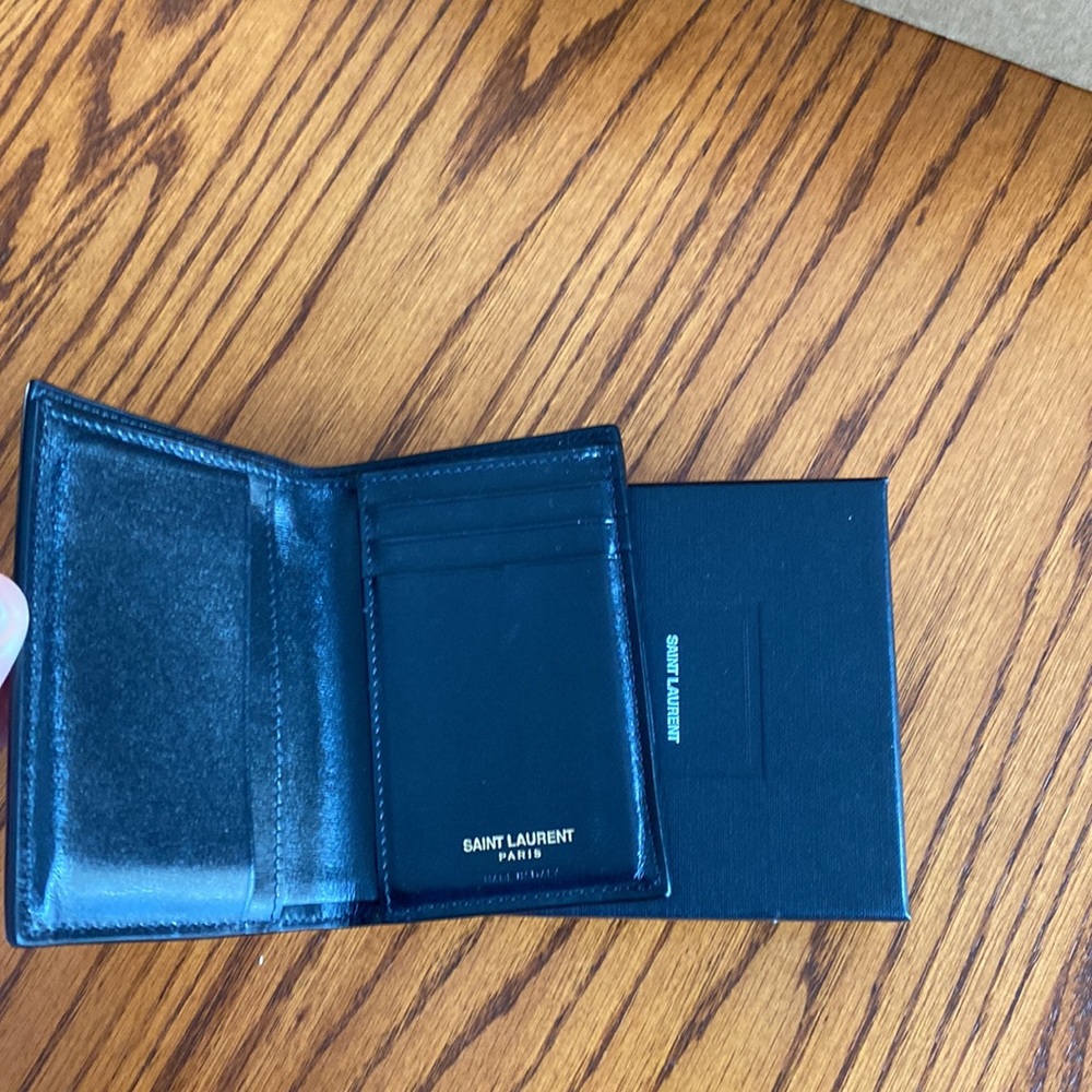 Saint Laurent credit card wallet - Picture 2 of 2